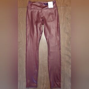 Motion365+ Made By Fabletics Merlot Shine M